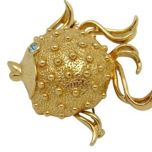 Puffer Fish solid Perfume Locket Brooch pin